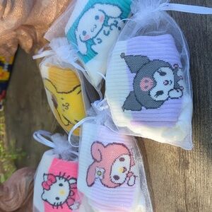 NWoT 🩷🌞 SANRIO 🌞🩷 CREW SOCK 🧦 each separately🧁sweet gift! $12 R